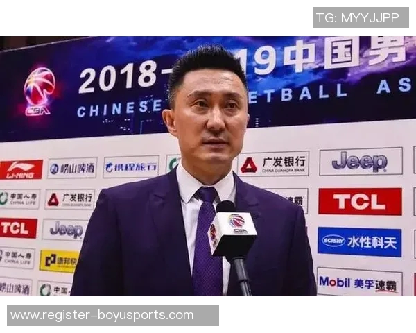 南京篮球队灵活性分析与战术调整对球队表现的影响探讨