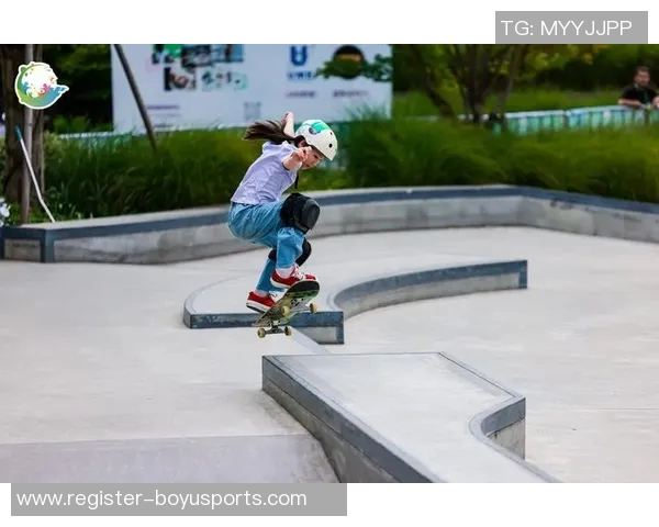 运动数据南京滑板队的边路渗透策略与滑板文化的深度融合探讨 运动数据南京滑板队的边路渗透策略与滑板文化的深度融合探讨